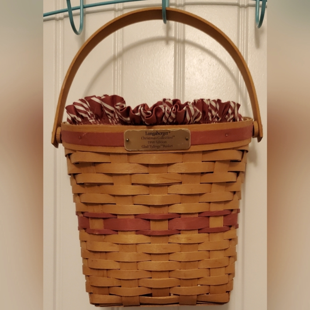 LONGABERGER 1998 CHRISTMAS COLLECTION, GLAD TIDINGS BASKET